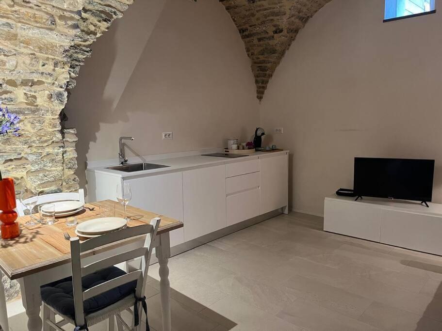 Studio Pietra E Charme Diano San Pietro Exteriér fotografie